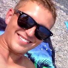 Фрилансер Макс М. — Украина, Харьков. Специализация — Английский язык, Копирайтинг