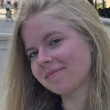 Freelancer Kira M. — Ukraine, Kyiv. Core skill — Copywriting, Articles & Blog Posts