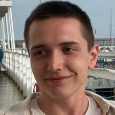 Фрилансер Максим Б. — Вьетнам, Нячанг. Специализация — Python, Java