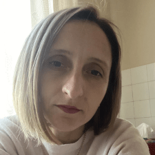 Freelancer Yevhenia B. — Ukraine, Lvov. Core skill — Banners, Logo Design