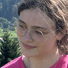 Freelancer Mariia P. — Ukraine, Khmelnitskyi. Core skill — Text Editing & Proofreading, Photo Processing