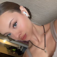 Фрилансер Марія З. — Украина, Киев. Специализация — Обработка видео, Логотипы