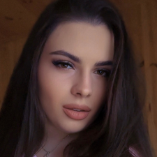 Freelancer Marina H. — Ukraine. Core skill — Text Translation, Text Editing & Proofreading