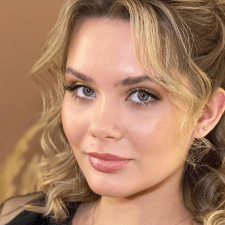 Фрилансер Мария Б. — Украина, Киев. Специализация — Редактура и корректура текстов, Работа с клиентами