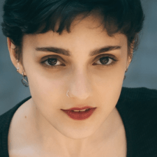 Freelancer Mary R. — Azerbaijan, Баку. Core skill — Logo Design, Illustrations & Drawings