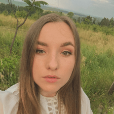 Фрилансер Mariia H. — Украина, Черновцы. Специализация — Английский язык, Обработка фото