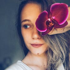 Фрилансер Mariia L. — Польша, Warszawa. Специализация — Дизайн визиток, Дизайн сайтов
