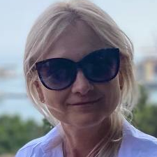 Freelancer Mariia L. — Ukraine, Uzhgorod. Core skill — Rewriting