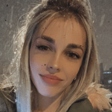 Фрилансер Mariia V. — Чехия, Pardubitz. Специализация — Перевод текстов, Копирайтинг