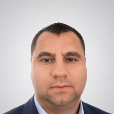 Freelancer Mykola O. — Ukraine, Poltava. Core skill — AI Content Creation, Copywriting