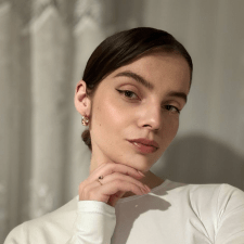Freelancer Miroslava B. — Ukraina, Kowel. Specjalizacja — Obróbka zdjęć, Reklama zewnętrzna