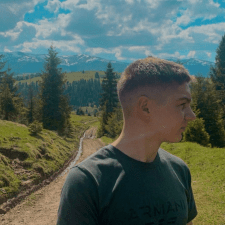 Фрилансер Mykhailo C. — Украина, Воловец. Специализация — Дизайн сайтов, Дизайн мобильных приложений