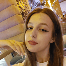Freelancer Diana K. — Ukraine, Odessa. Core skill — English, Interface Design (UI/UX)