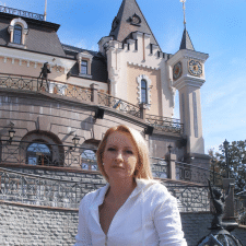 Фрилансер Лілія М. — Украина, Киев. Специализация — Полиграфический дизайн, Логотипы