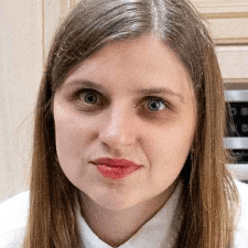 Фрилансер Myroslava B. — Украина, Виноградов. Специализация — Работа с клиентами, Оформление страниц в социальных сетях