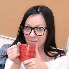 Freelancer Nadezhda G. — Ukraina, Kijów. Specjalizacja — Copywriting, Pisanie artykułów