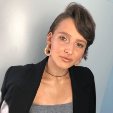 Freelancer Nadiia K. — Ukraina, Kijów. Specjalizacja — Banery, Identyfikacja wizualna