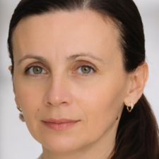 Freelancer Nadiia S. — Ukraina, Użhorod. Specjalizacja — Język ukraiński, Edycja i korekta tekstu