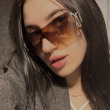 Freelancer Nadya M. — Ukraina, Kijów. Specjalizacja — Przepisywanie tekstów (rewright), AI tekst