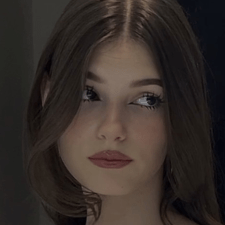 Freelancer Anastasiia P. — Ukraina, Lwów. Specjalizacja — Copywriting, Tłumaczenie tekstów