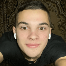 Freelancer Denis D. — Ukraine, Rovno. Core skill — Lead Generation & Sales, Search Engine Optimization (SEO)