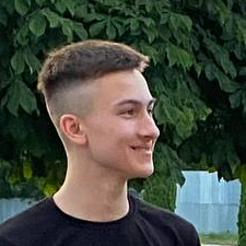 Freelancer Yevhenii N. — Ukraina, Czernihów. Specjalizacja — Copywriting, Pisanie artykułów