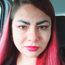Freelancer Vira N. — Ukraina. Specjalizacja — Grafika wektorowa, Loga