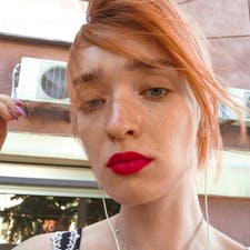 Фрилансер Виктория Н. — Украина, Харьков. Специализация — Полиграфический дизайн, Дизайн визиток