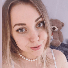 Freelancer Veronika G. — Ukraine, Kyiv. Core skill — Web Design, Mobile Apps Design