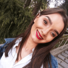 Freelancer Veronika G. — Ukraina, Kijów. Specjalizacja — Copywriting, Referaty, rozprawki, prace dyplomowe