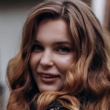 Freelancer Nika O. — Ukraina, Lwów. Specjalizacja — Praca z klientami, Zarządzanie klientami i CRM