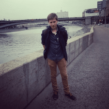 Freelancer Nikita T. — Ukraina. Specjalizacja — Projektowanie stron internetowych, Loga