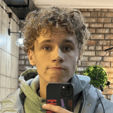 Freelancer Nikita T. — Kazakhstan, Ust-Kamenogorsk. Core skill — Speaker & Voice Services, Audio Processing