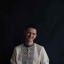 Zleceniodawca Mykyta K. — Ukraina, Kijów.