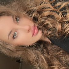Freelancer Nikol R. — Moldova, Bendery. Core skill — Content Management, Video Processing