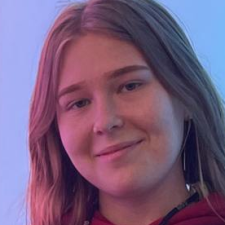 Freelancer Nina Z. — Ukraine, Kyiv. Core skill — Interface Design (UI/UX), Mobile Apps Design