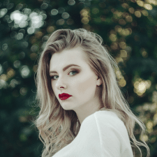 Nina Makelova
