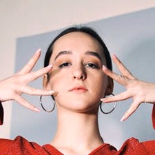 Freelancer Olga S. — Ukraina, Kijów. Specjalizacja — Copywriting, Tłumaczenie tekstów