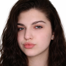 Freelancer Dasha P. — Ukraina, Kijów. Specjalizacja — Copywriting, Przepisywanie tekstów (rewright)