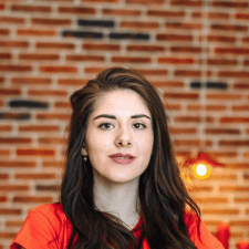 Freelancer Andriana R. — Ukraina, Lwów. Specjalizacja — Loga, Identyfikacja wizualna