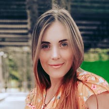 Фрилансер Карина С. — Украина, Харьков. Специализация — Полиграфический дизайн, Редактура и корректура текстов