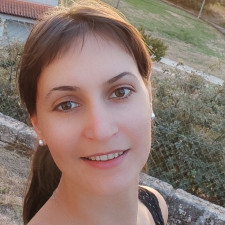 Фрилансер Oksana V. — Португалия.