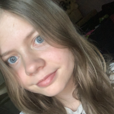Freelancer Oleksandra H. — Ukraine, Uzhgorod. Core skill — Mobile Apps Design, Video Processing