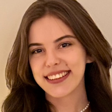 Olena Kosmak