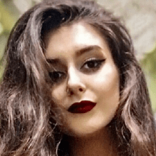 Freelancer Olena S. — Ukraina, Lwów. Specjalizacja — Tłumaczenie tekstów, Copywriting