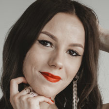 Freelancer Olesia N. — Ukraine, Novovolynsk. Core skill — Text Translation, Content Management