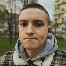 Freelancer Oleh S. — Ukraina, Kijów. Specjalizacja — Układ HTML i CSS, Projektowanie dla poligrafii
