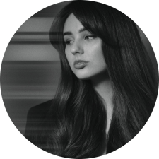 Freelancer Olha D. — Ukraine, Kyiv. Core skill — Presentations, Print Design