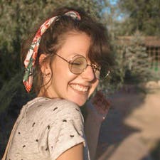 Фрилансер Ольга З. — Украина, Днепр. Специализация — Дизайн интерфейсов (UI/UX), Оформление страниц в социальных сетях
