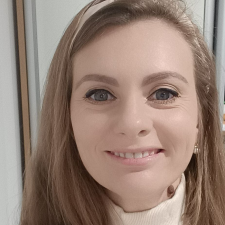 Freelancer Olha S. — Ukraine, Vinnytsia. Core skill — Accounting Services, Databases & SQL